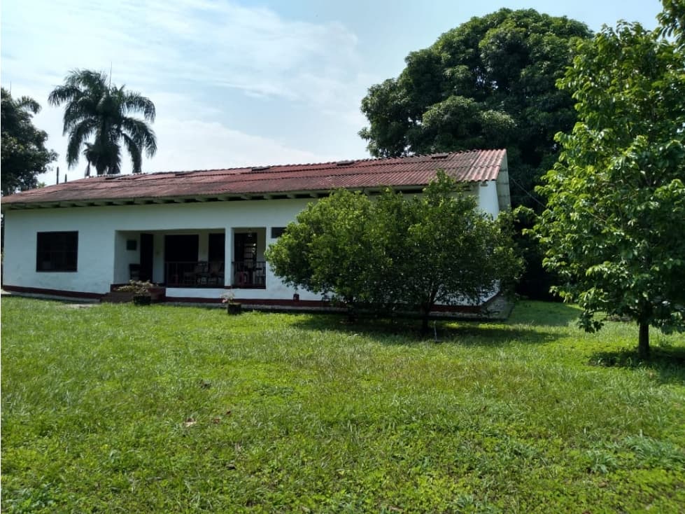 Vendo Espectacular casa Campestre Mariquita Tolima - 1