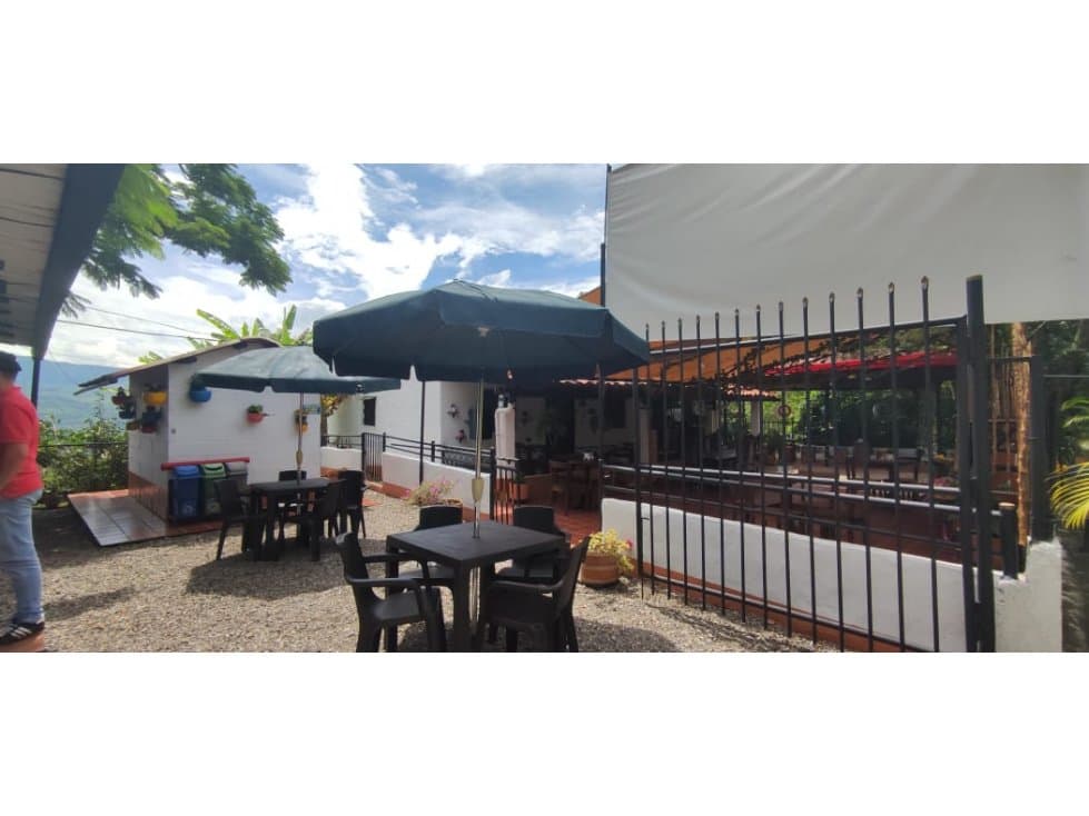 SE VENDE PARADOR RESTAURANTE, CAFE Y CABAÑA - 1