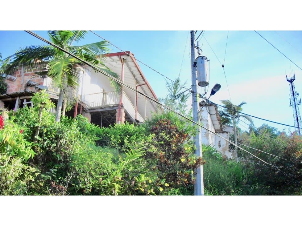 Casa en venta en Titiribi - 1