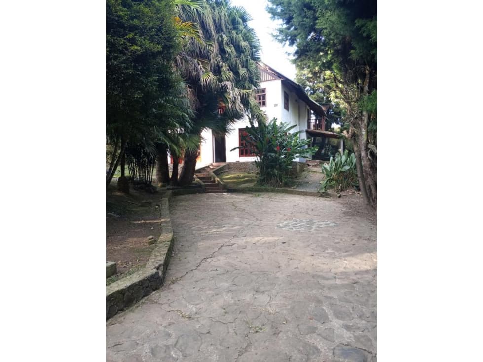 SE ALQUILA CAMPESTRE EN DAPA DE 1500 M2 INDEPENDIENTE - 1