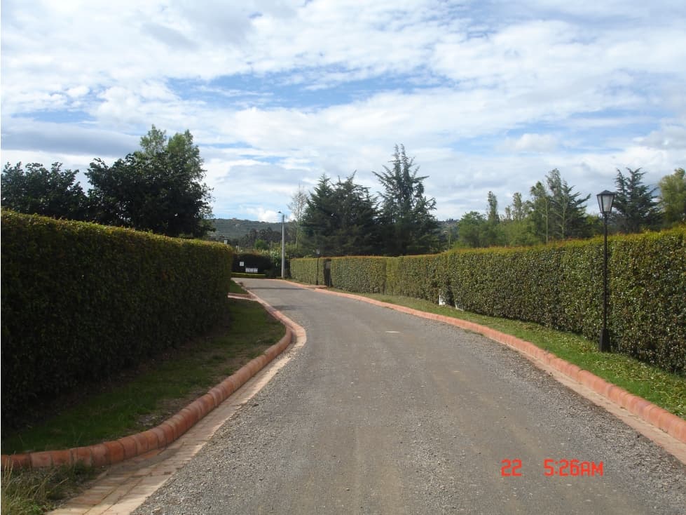 VENDO ÚLTIMO LOTE PLANO CONDOMINIO FINCA MARGARITA DE VILLA DE LEYVA - 1