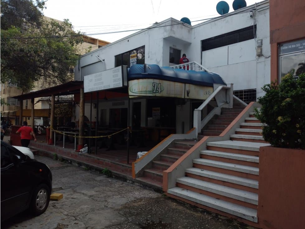 ARRIENDO LOCAL BARRIO PRADO - 1