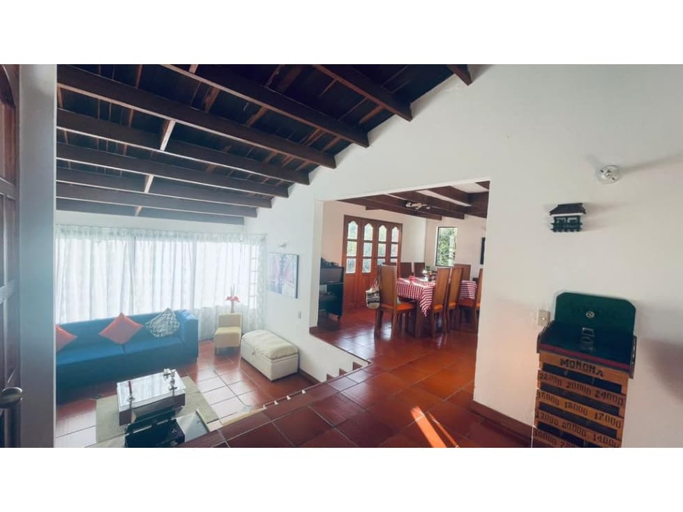 VENDO BELLA CASA DE CAMPO EN SASAIMA - 1