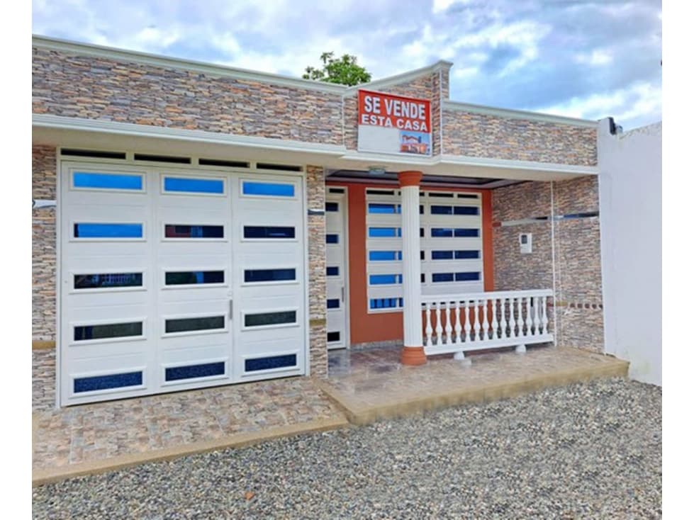HERMOSA CASA PARA ESTRENAR amplia 140 m2  ACACIAS META - 1