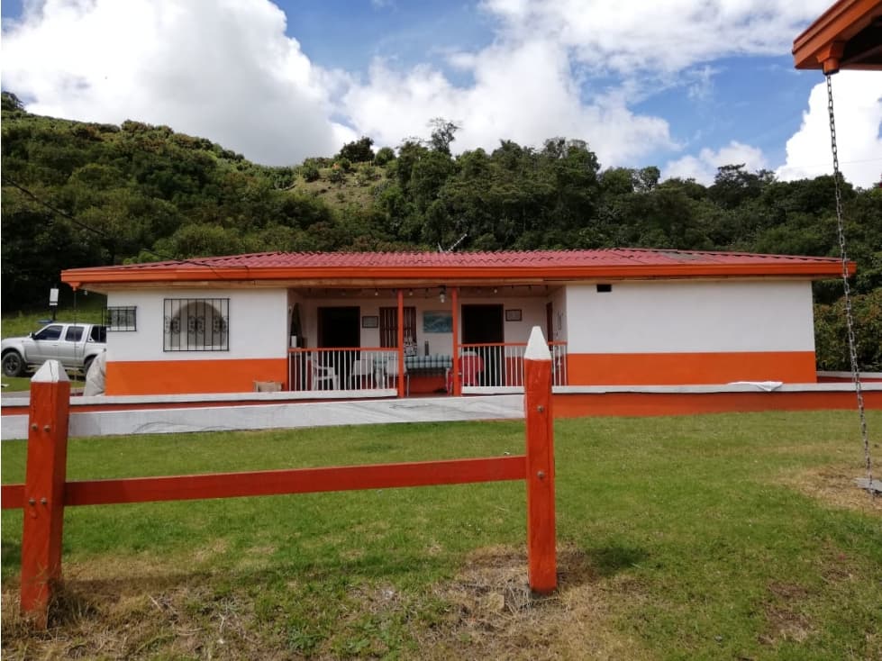 Venta Finca Aguacatera certificado de exportación en Sonsón Antioquia - 1
