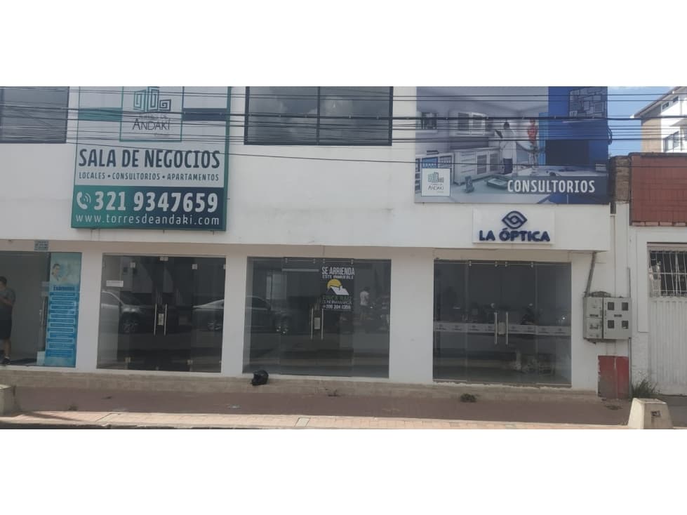 hermoso local en arriendo en La Mesa - 1