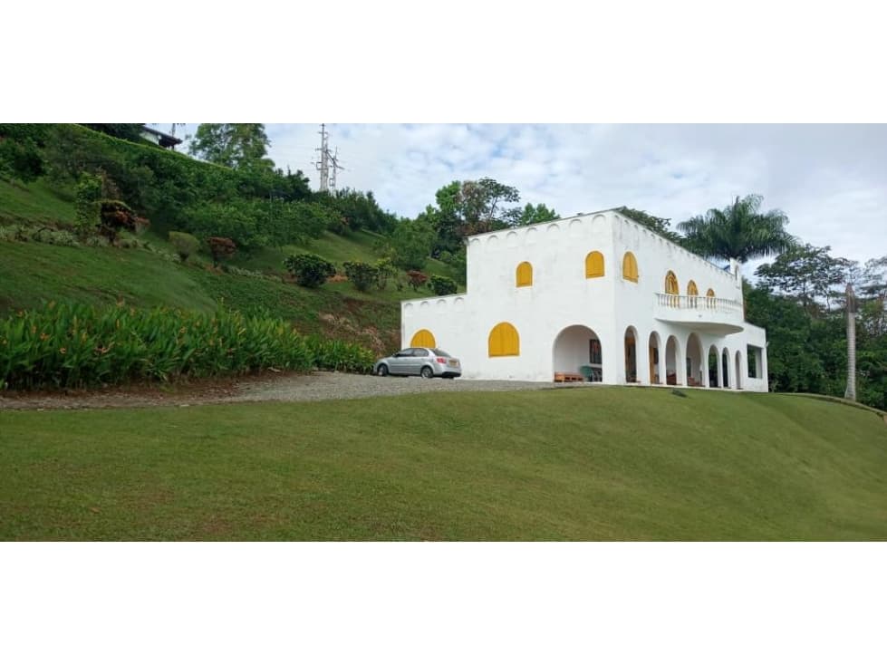Venta de Casa Finca En Suroeste - 1