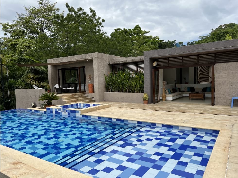 Vendo Exclusiva Casa Campestre en Villeta. - 1