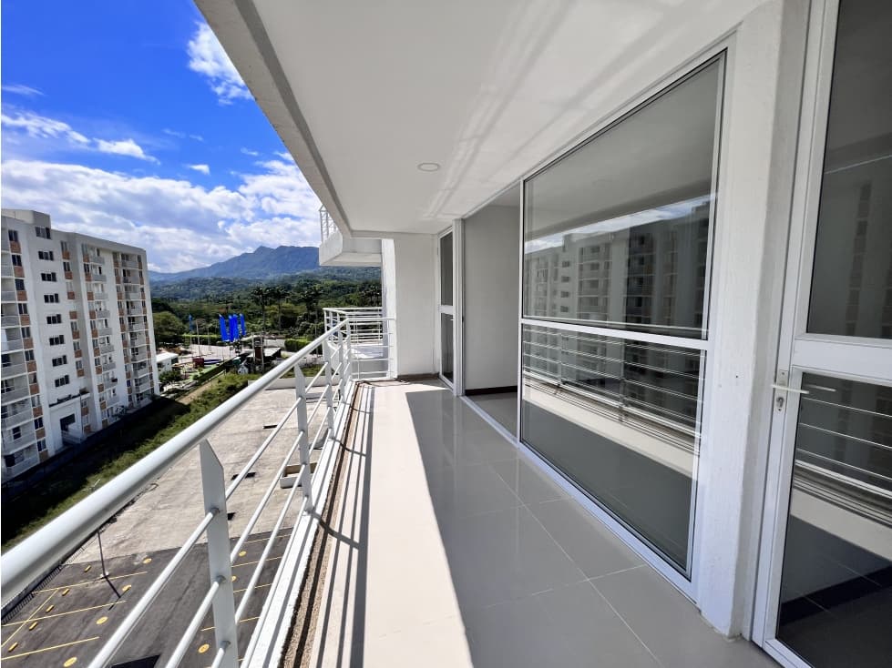 Arriendo Apartamento Con Ascensor en Villeta - 1