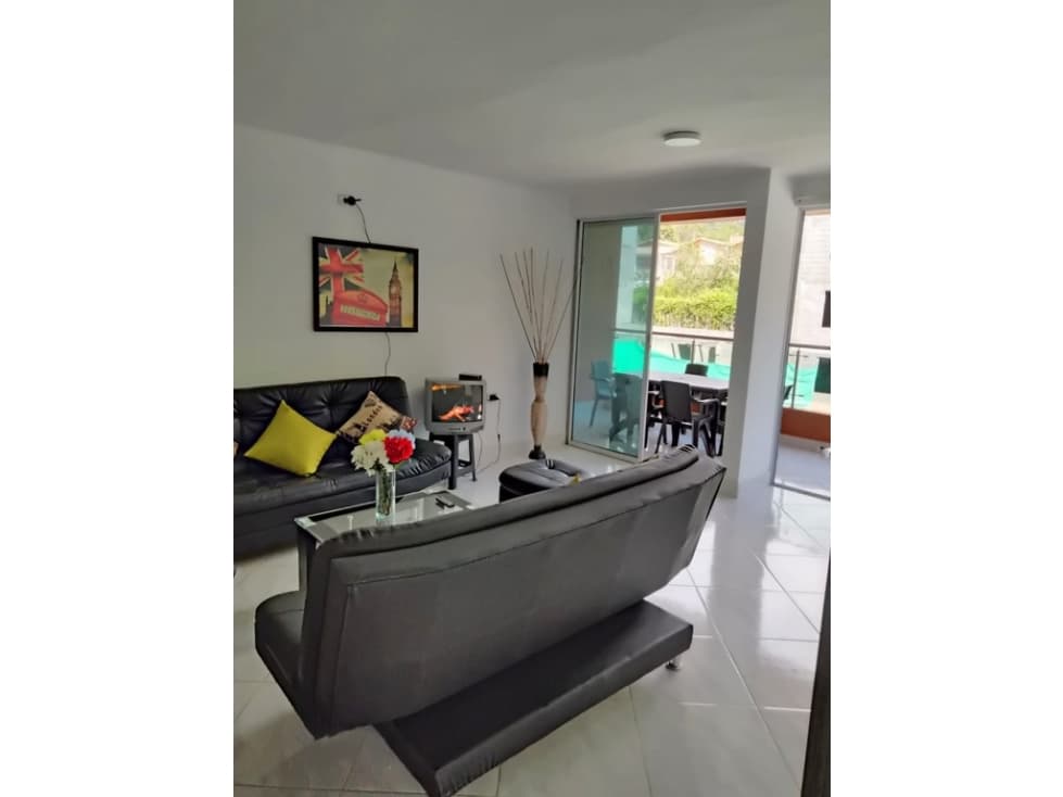 APARTAMENTO  AMOBLADO EN SOPETRAN - 1