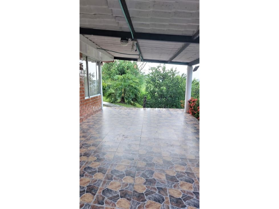 Venta de casa campestre en vereda Palermo - 1