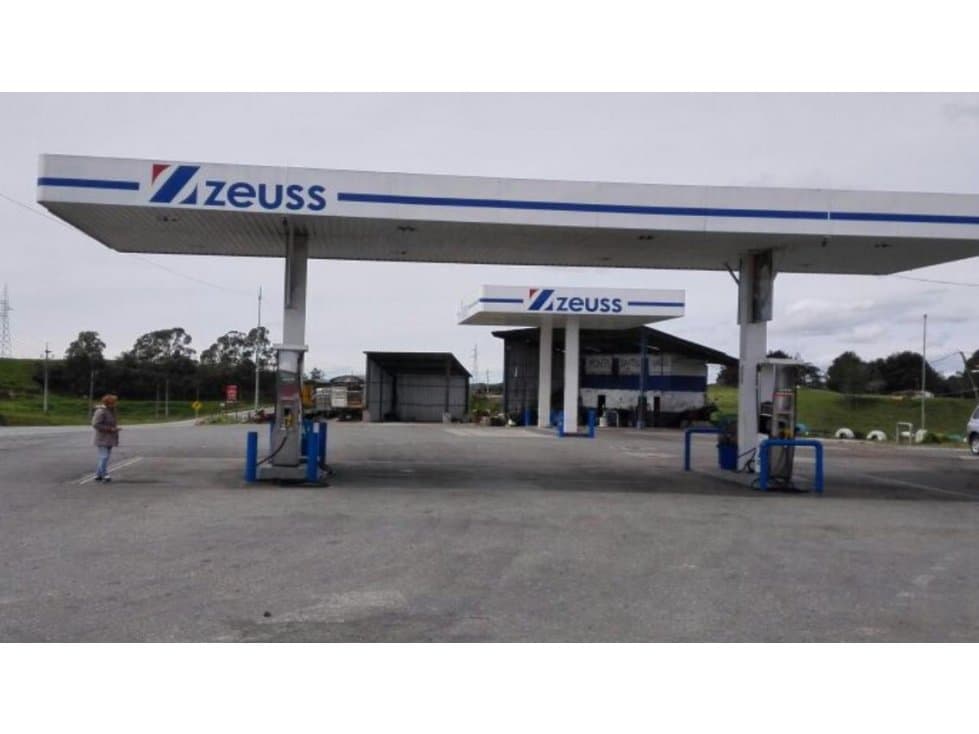 Se vende, Estación de Gasolina, Santa Rosa de Osos. - 1