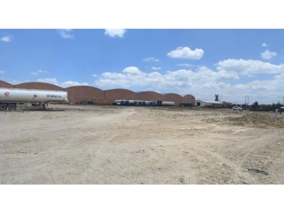 ARRENDAMIENTO DE LOTE 26.400 M2 FUNZA - 1