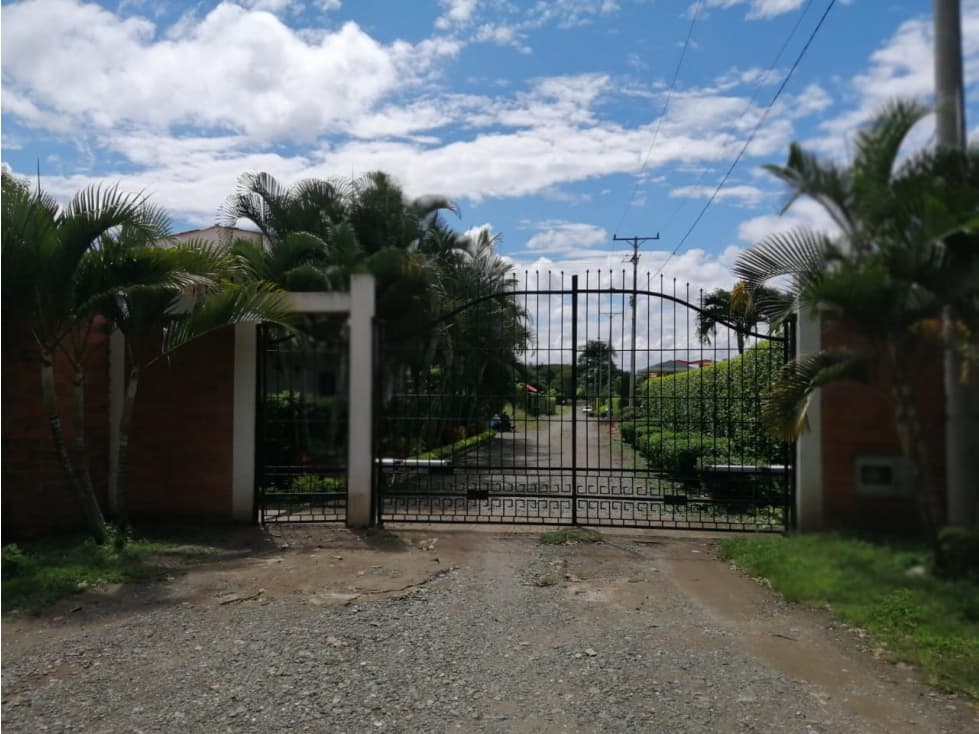 SE VENDE LOTE EN PARCELACION CAMPESTRE HUSANO - TRUJILLO VALLE - 1