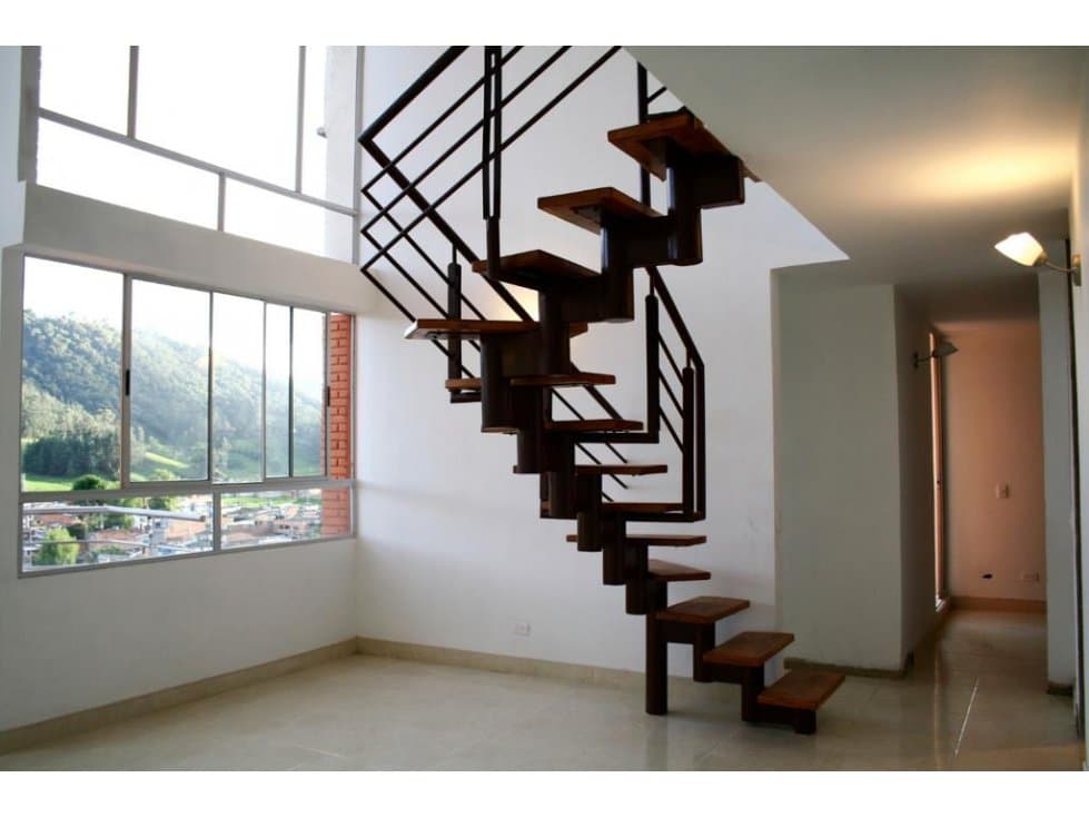 Penthouse en venta de 131 metros Chiquinquirá - 1