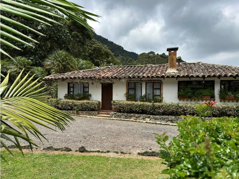 ALQUILER DE CASA CAMPESTRE AMOBLADA EN DAPA. - 1