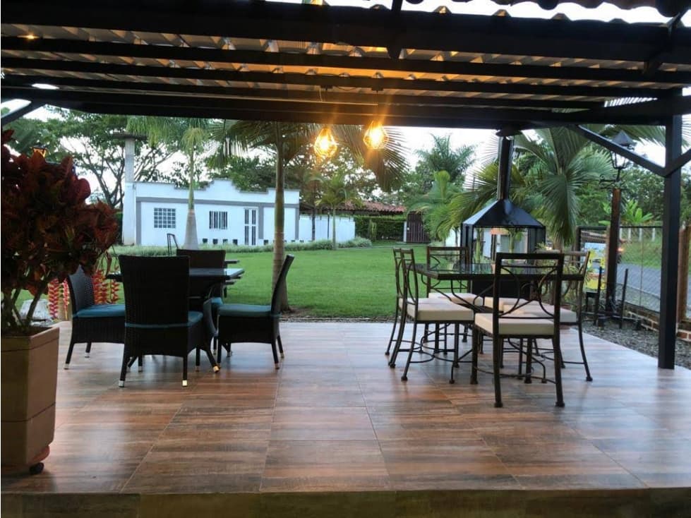 FINCA PARA HOSPEDAJE QUIMBAYA S.A - 1