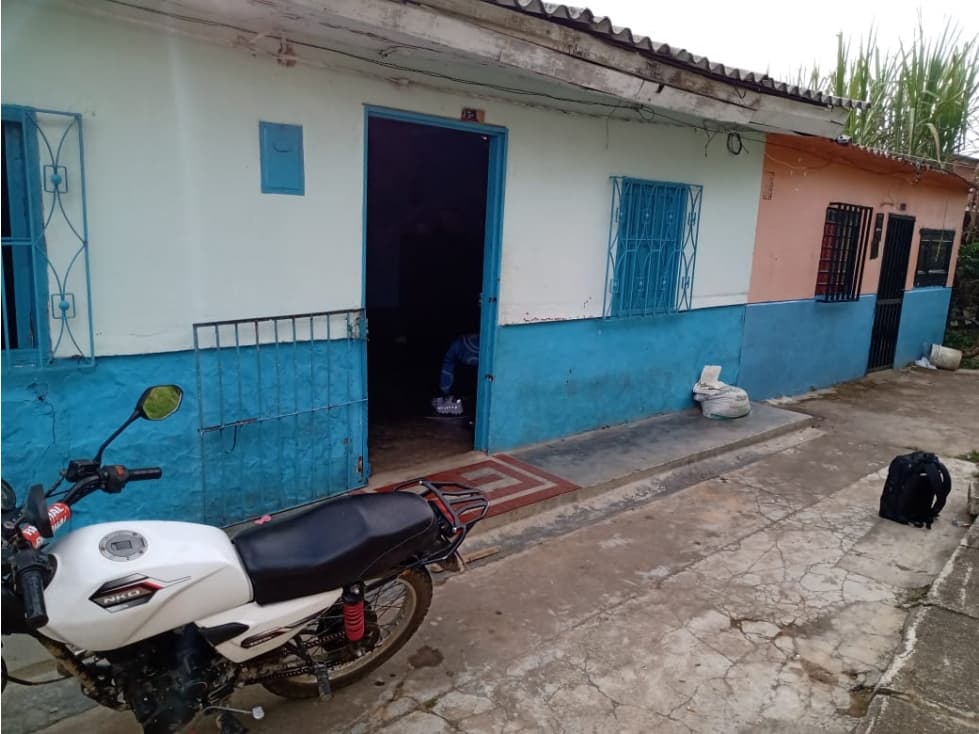 VENTA CASA LOTE 585 MTS 2  YOLOMBO ANTIOQUIA - 1