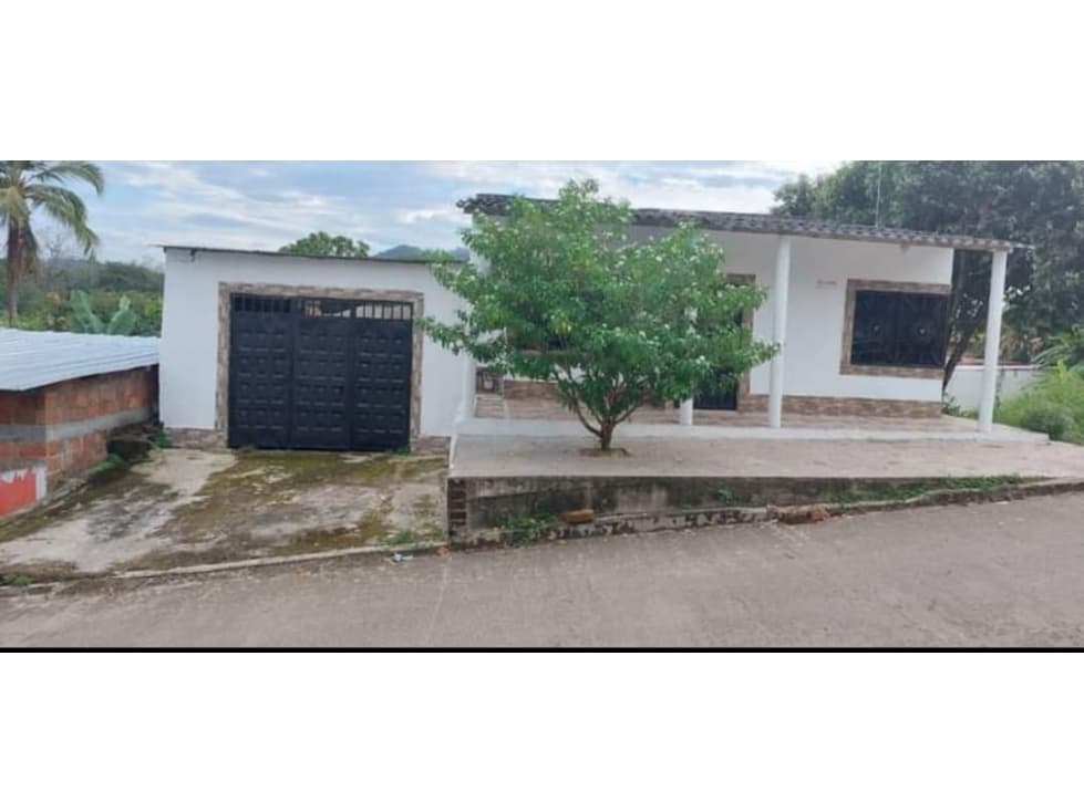 CASA EN VENTA EN PAILITAS CESAR - 1
