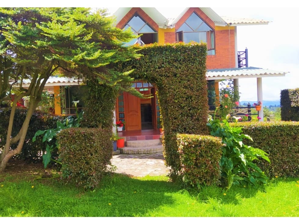 Vendemos casa campestre de ensueño con un precio de oportunidad - 1