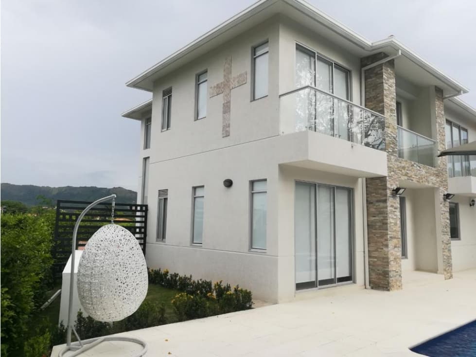 Condominio casa Ricaurte - 1