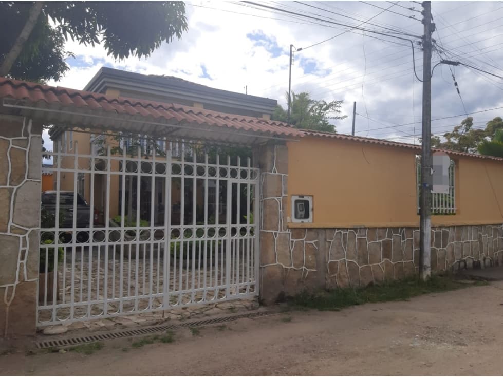 CASA QUINTA CHINAUTA - 1