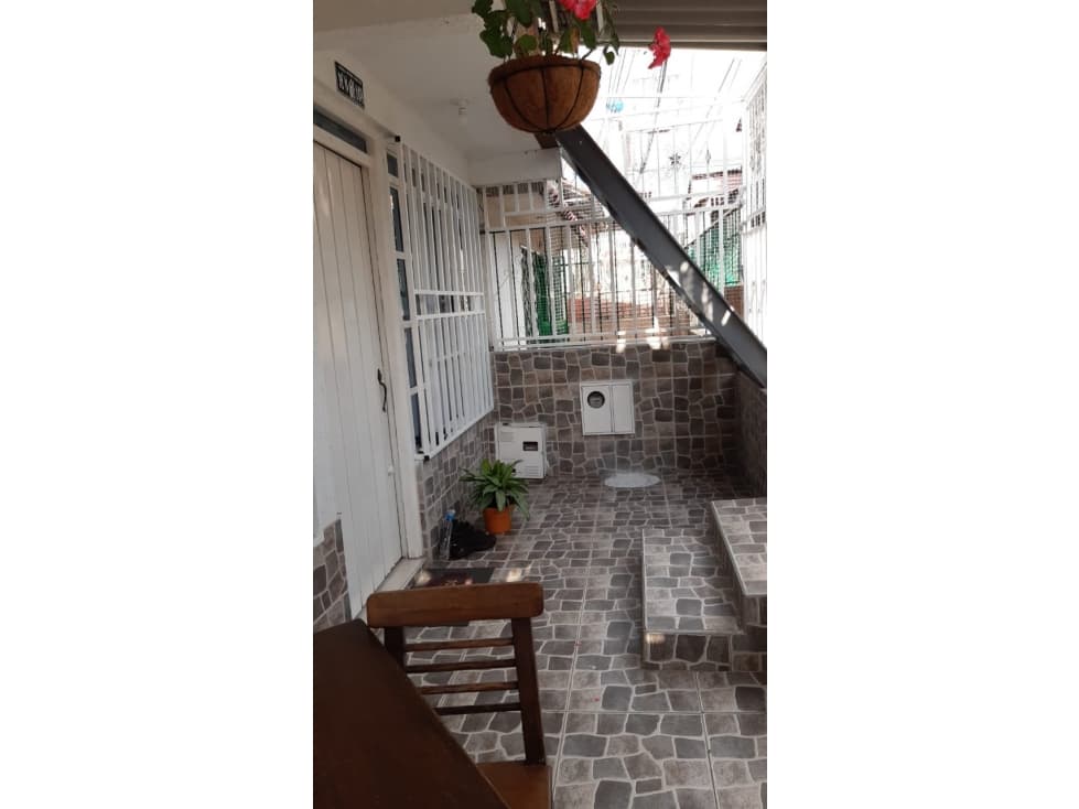 SE VENDE CASA - 1
