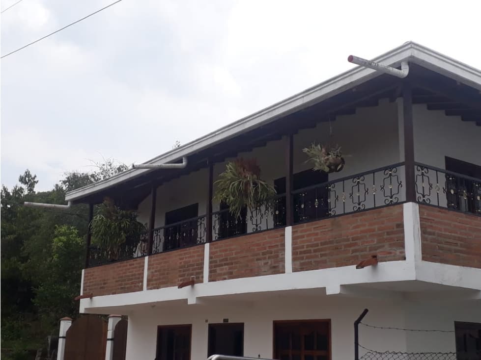 SC INMOBILIARIA VENDE CASA FINCA EN SAN RAFAEL - ANTIOQUIA - 1