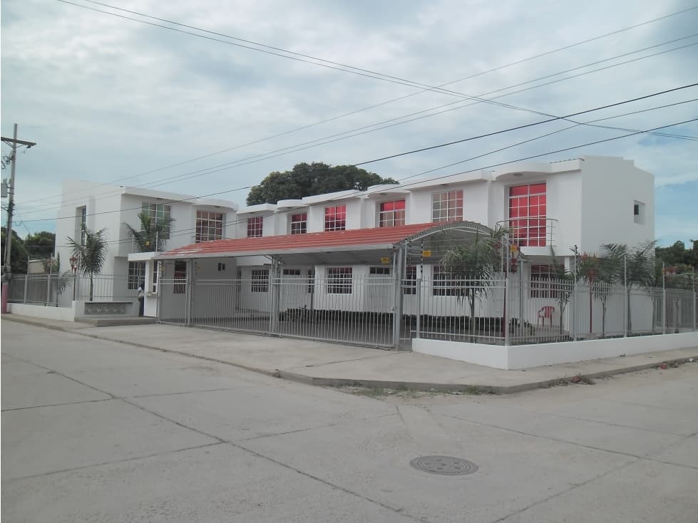 CASA-3323711 - 1