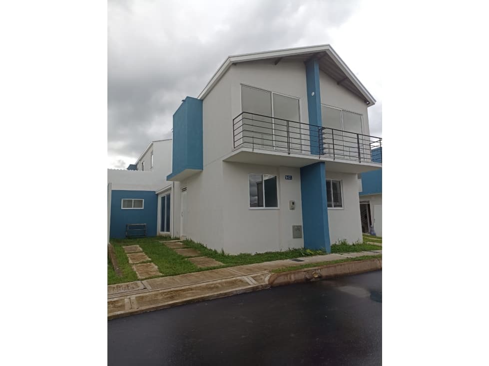 ARRIENDO CASA LOMA VERDE -CASA 4C - 1
