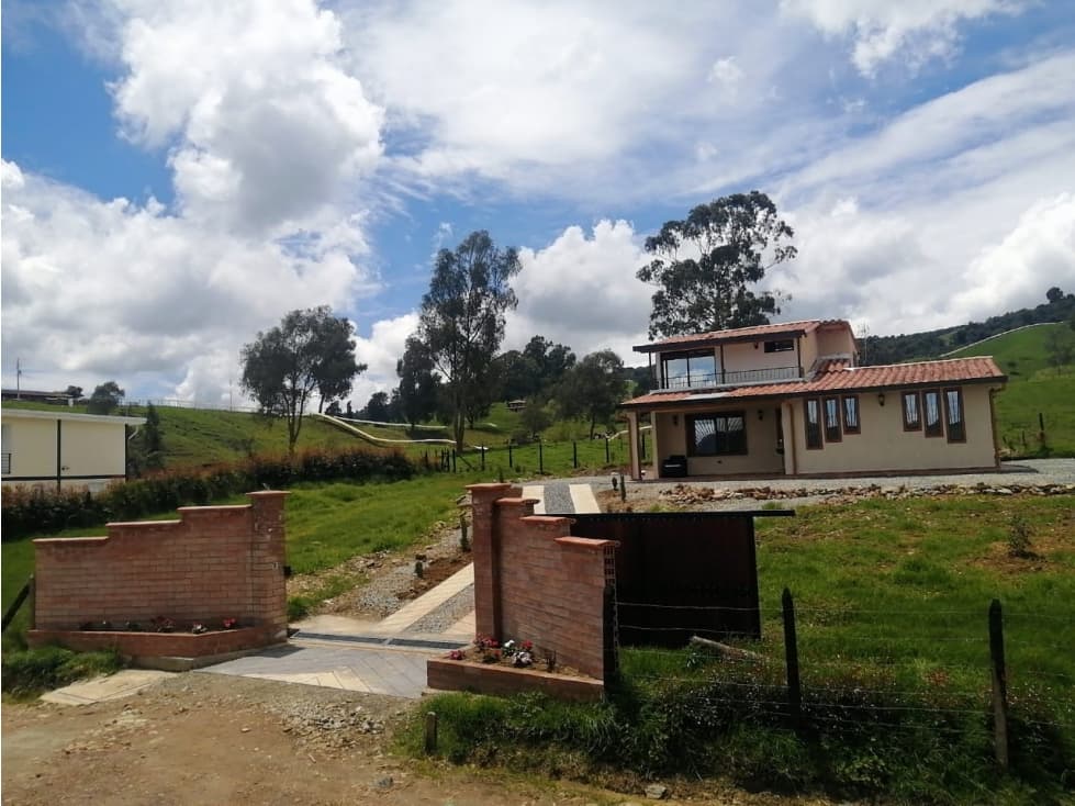 VENTA O CAMBIO FINCA EN SAN PEDRO DE LOS MILAGROS - 1