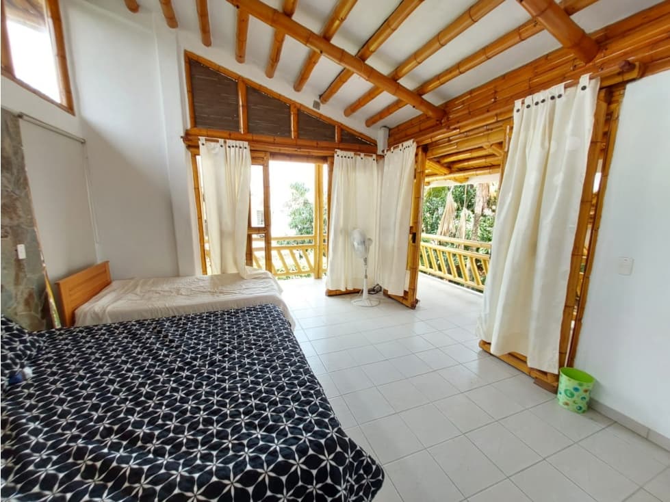 ARRIENDO ESPECTACULAR SEGUNDO PISO EN CHINAUTA CUNDINAMARCA - 1