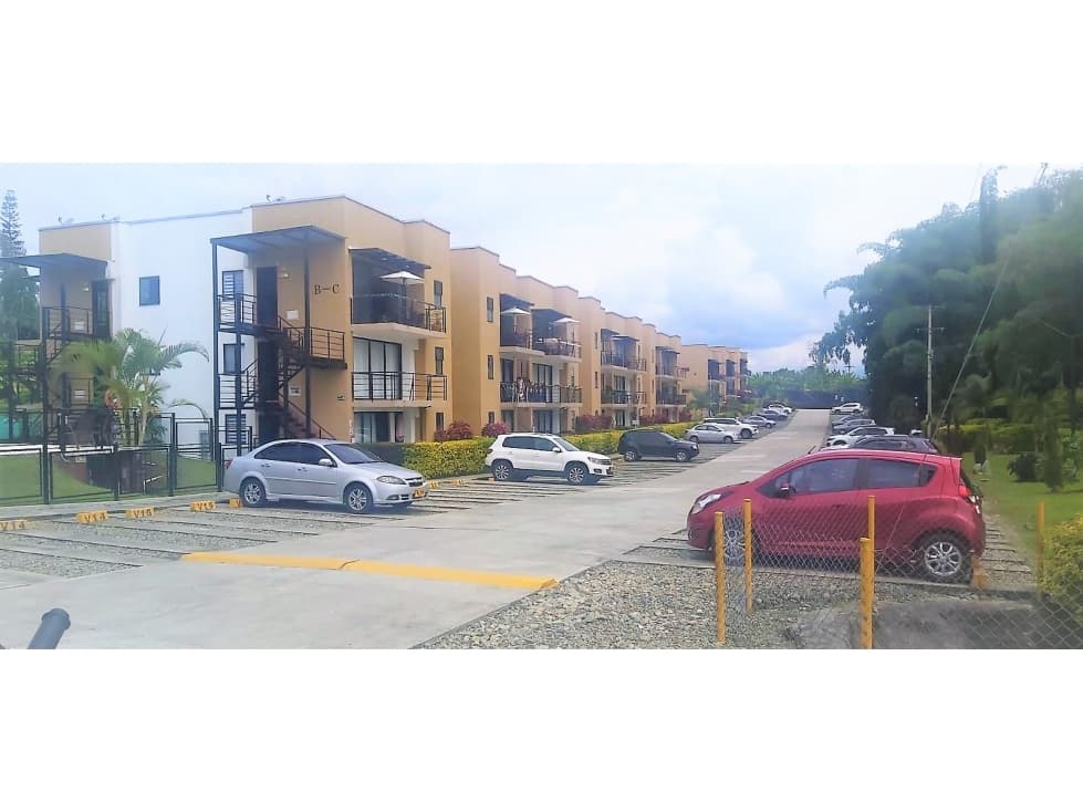 SE RENTA APARTAMENTO AMOBLADO (P2) EN CONJ RESID DE LA TEBAIDA Q - 1