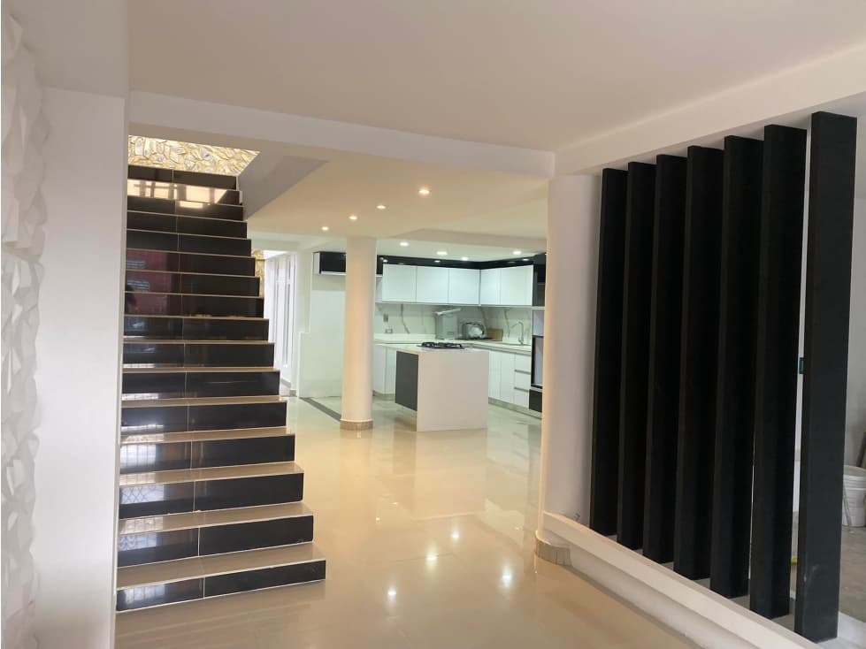 Se vende casa en caicedonia zona residencial - 1