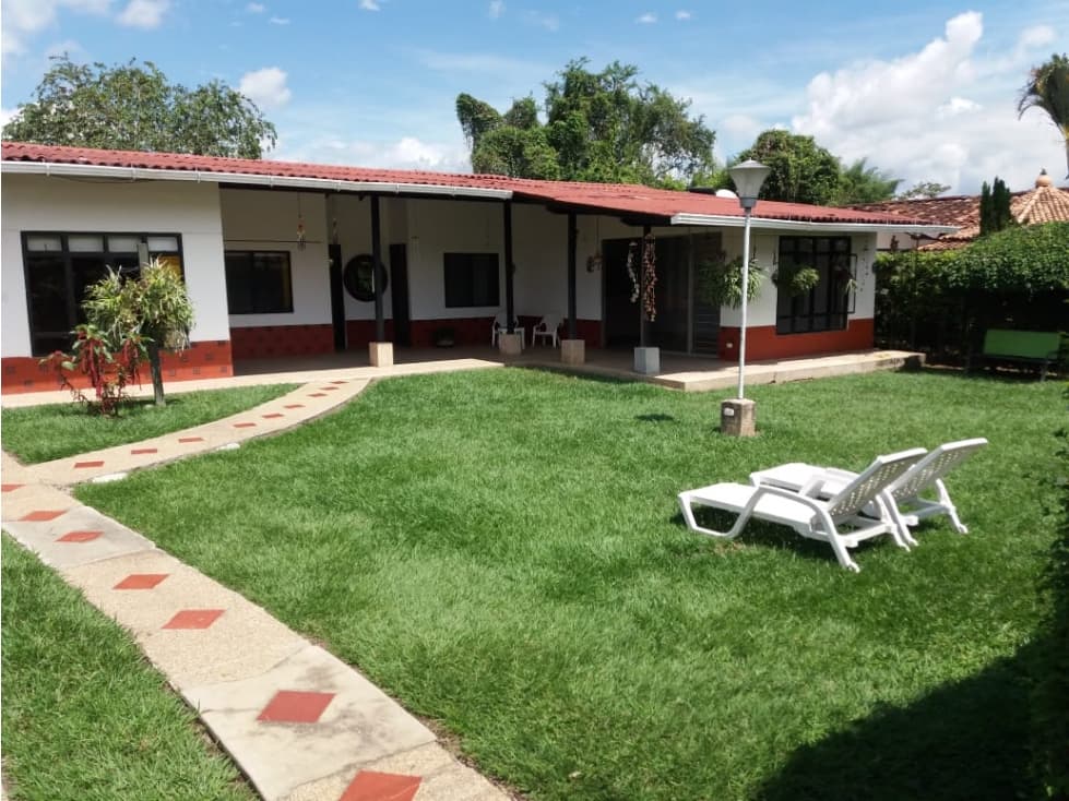 VENTA CASA CAMPESTRE VIA CAICEDONIA - BARRAGAN - 1