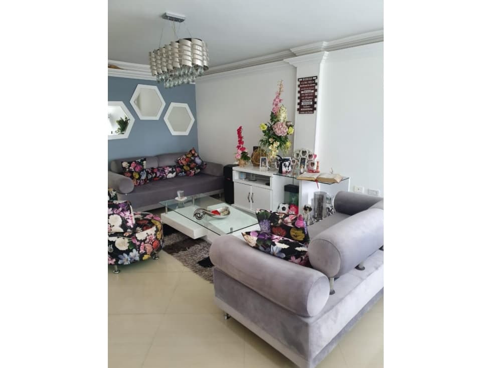 EN VENTA, CASA EN BUENAVENTURA - 1