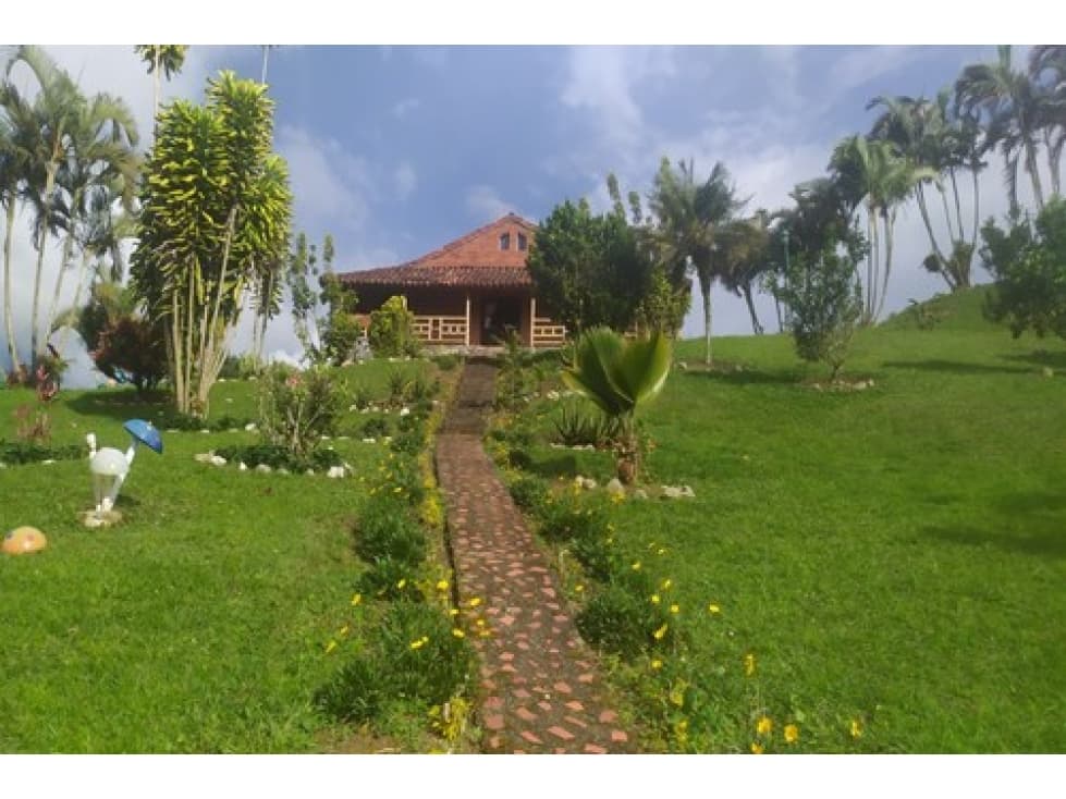 Hermosa casa campestre en La Cumbre Valle del Cauca - 1