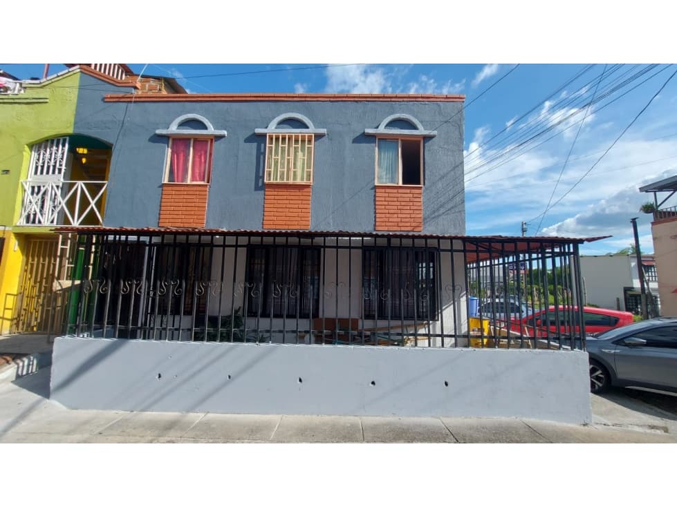 VENDO, APARTAMENTO PRIMER PISO CASA BIFAMILIAR, EN QUIMBAYA - 1