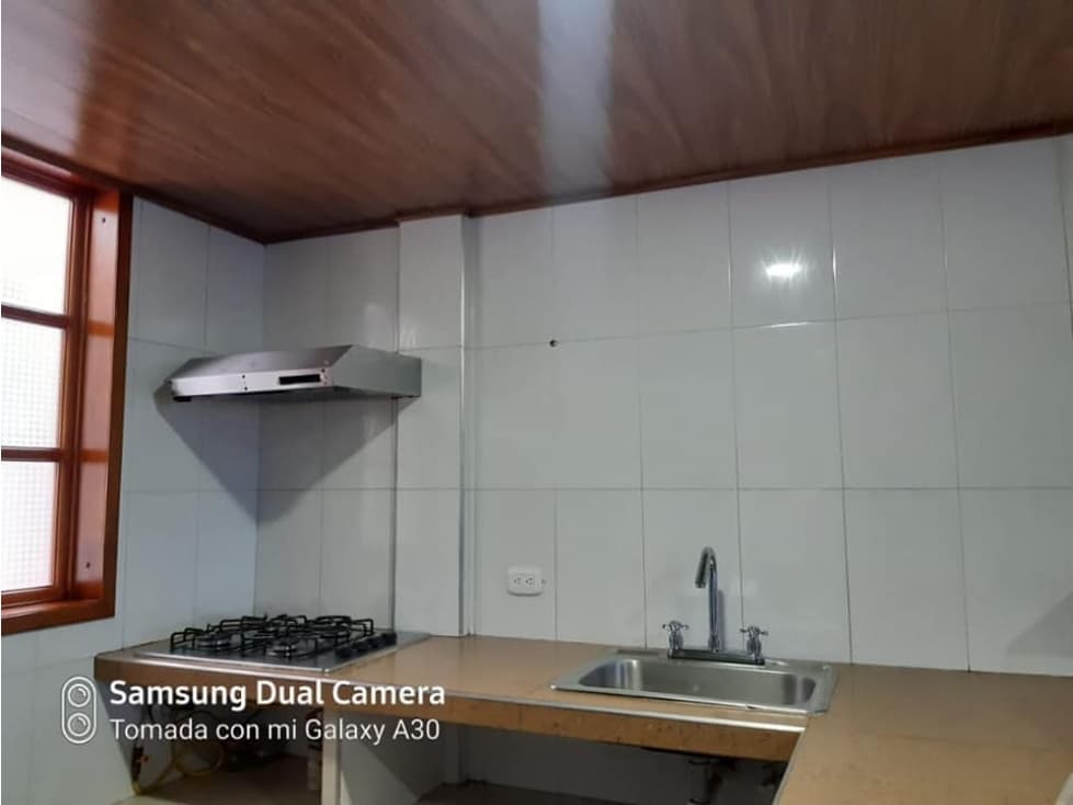 SE VENDE CASA RENTABLE ALBÁN CUNDINAMARCA - 1