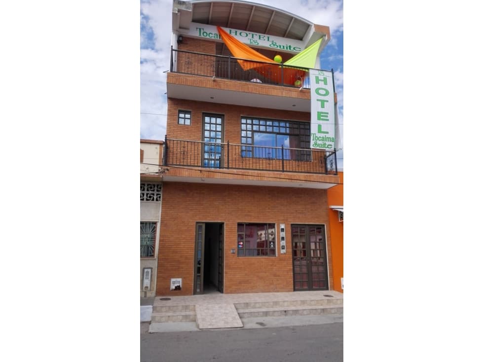 FORMIDABLE HOTEL  EN TOCAIMA  PARA LA VENTA - 1