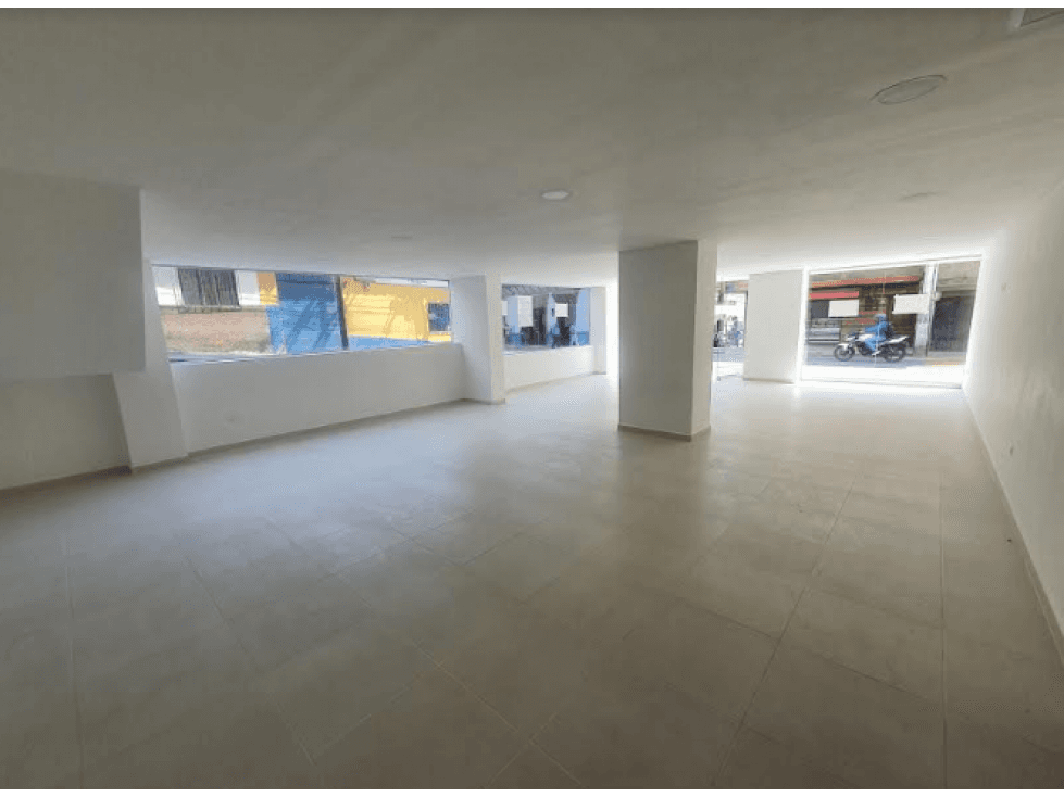 Local en alquiler en Girardota - Central - 1