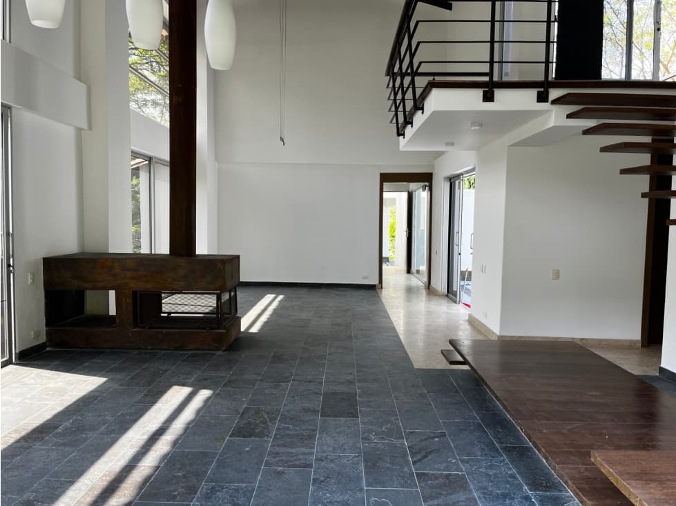 Arriendo Hermosa Casa sector La Tablaza, Caldas - 1