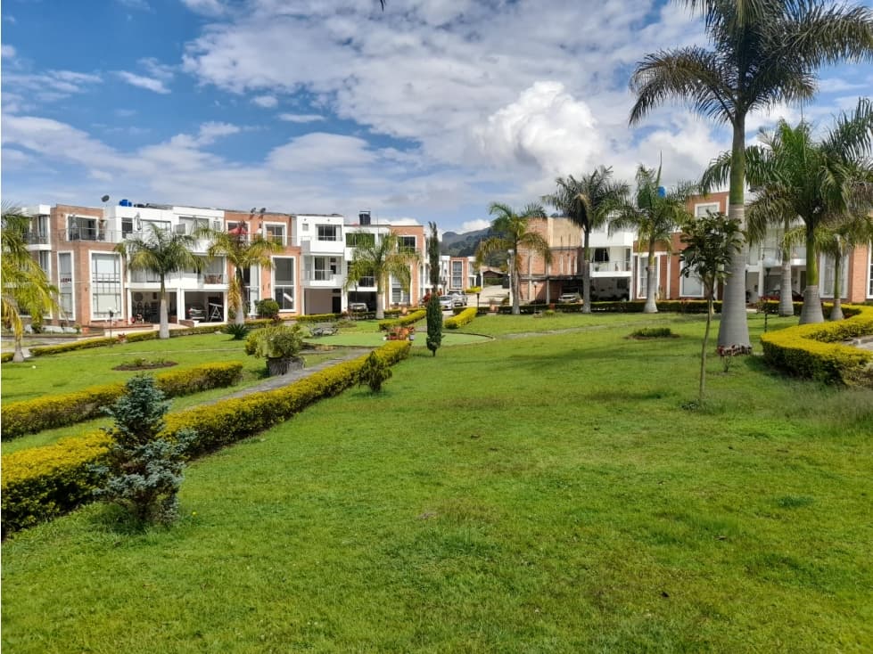 Venta Apartamento Pacho De 52m2 Sector Urbanización Divino Niño - 1