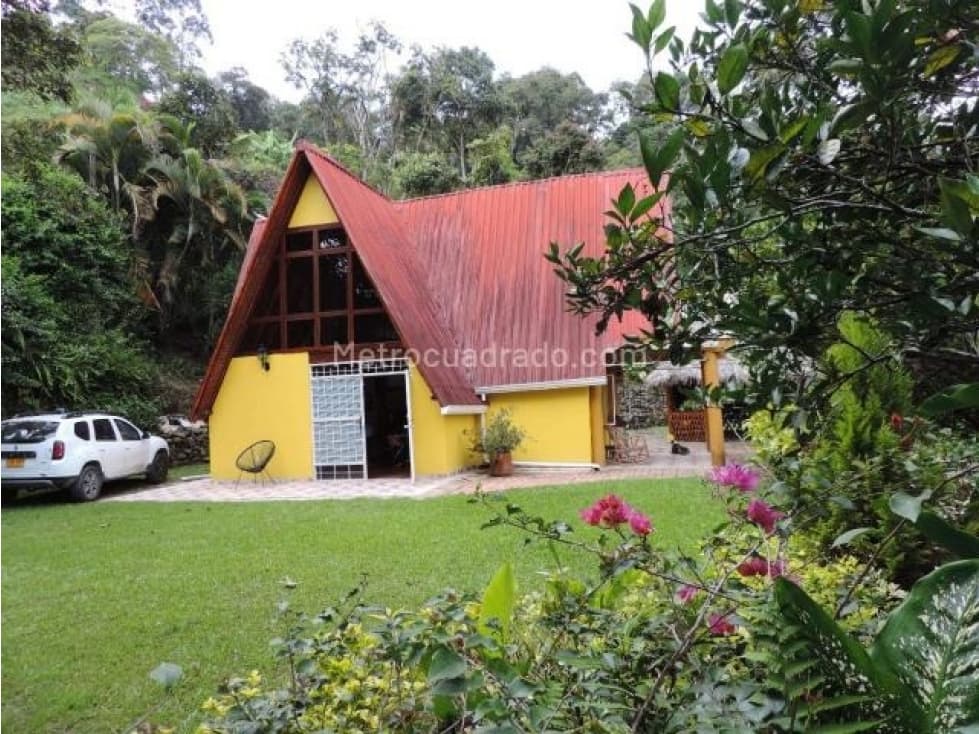 venta Finca en Pacho de 4 fanegadas con casa vereda las Águilas - 1