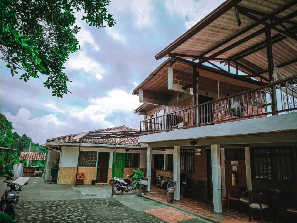 HOSTAL EN SALENTO - 1