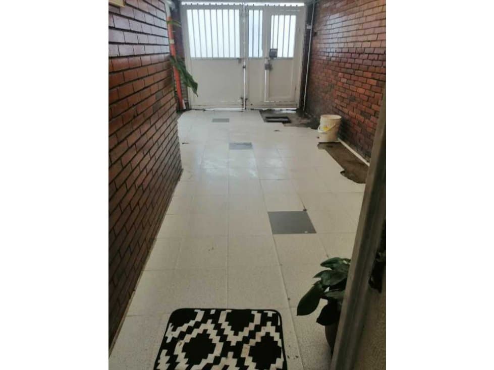Hermosa casa - 1