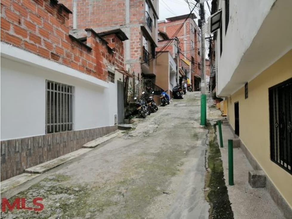 Lote para construir(MLS#236694) - 1