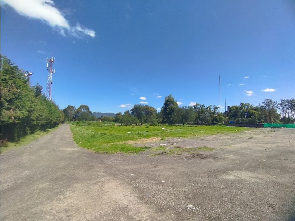 ARRIENDO LOTE 21463M2 ZONA NORTE BOGOTA VIA PRINCIPAL USO COMERCIAL - 1