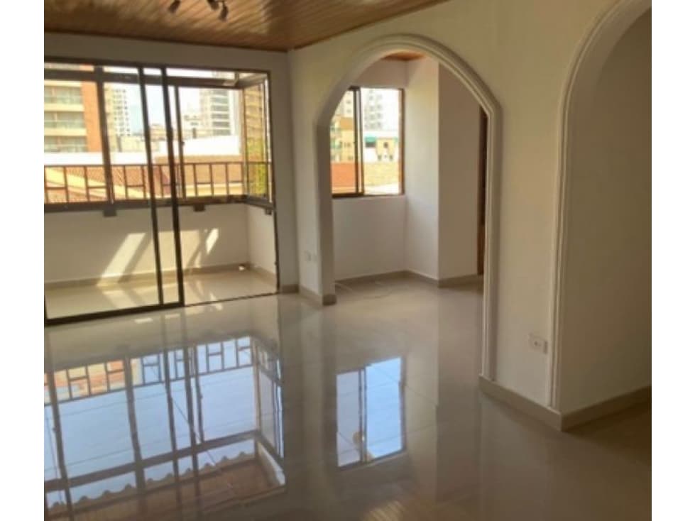 SE ARRIENDA APARTAMENTO DE OPORTUNIDAD ZONA NORTE - 1