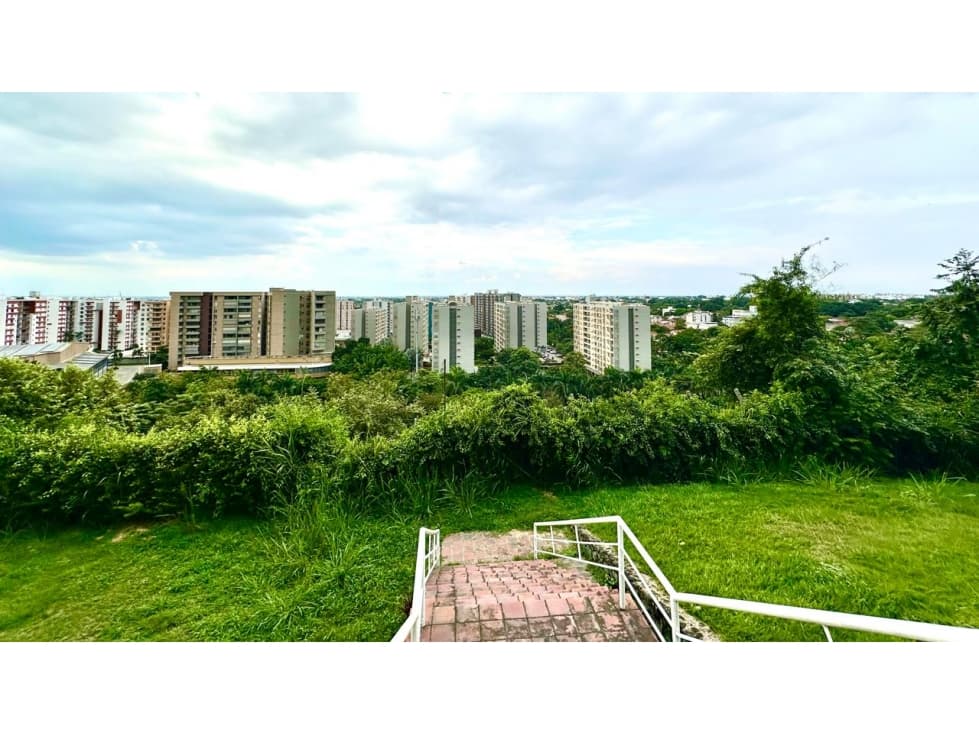 LOTE 3653 m2 EN ALQUILER EN MENGA CALI - 1